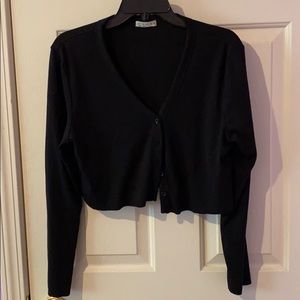 Black long sleeve cropped cardigan